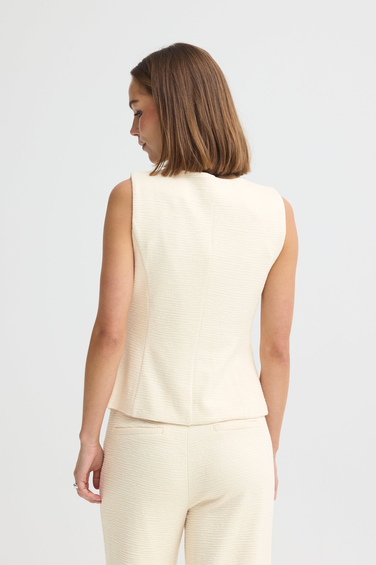Ihkate Lumina Waistcoat - Cream
