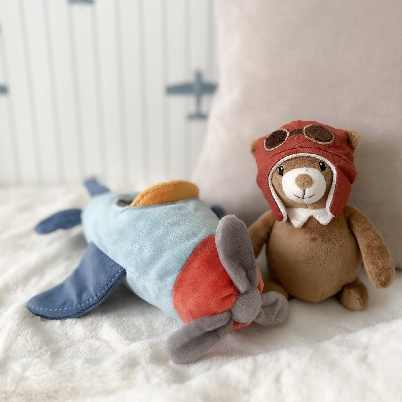 Pilot Bear and Plane Plush Toy by Mon Ami