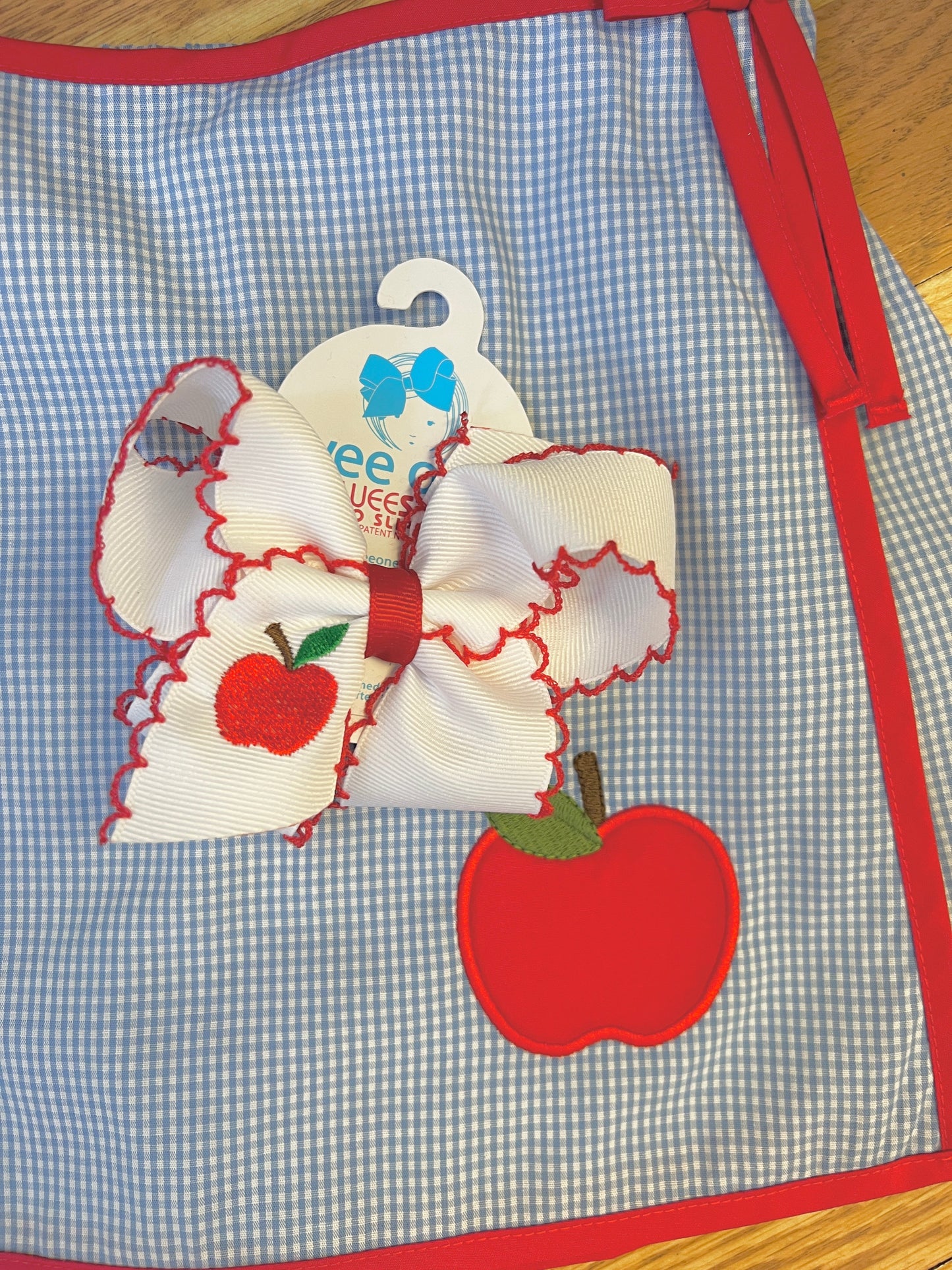 Wee Ones Apple Back to School Bow