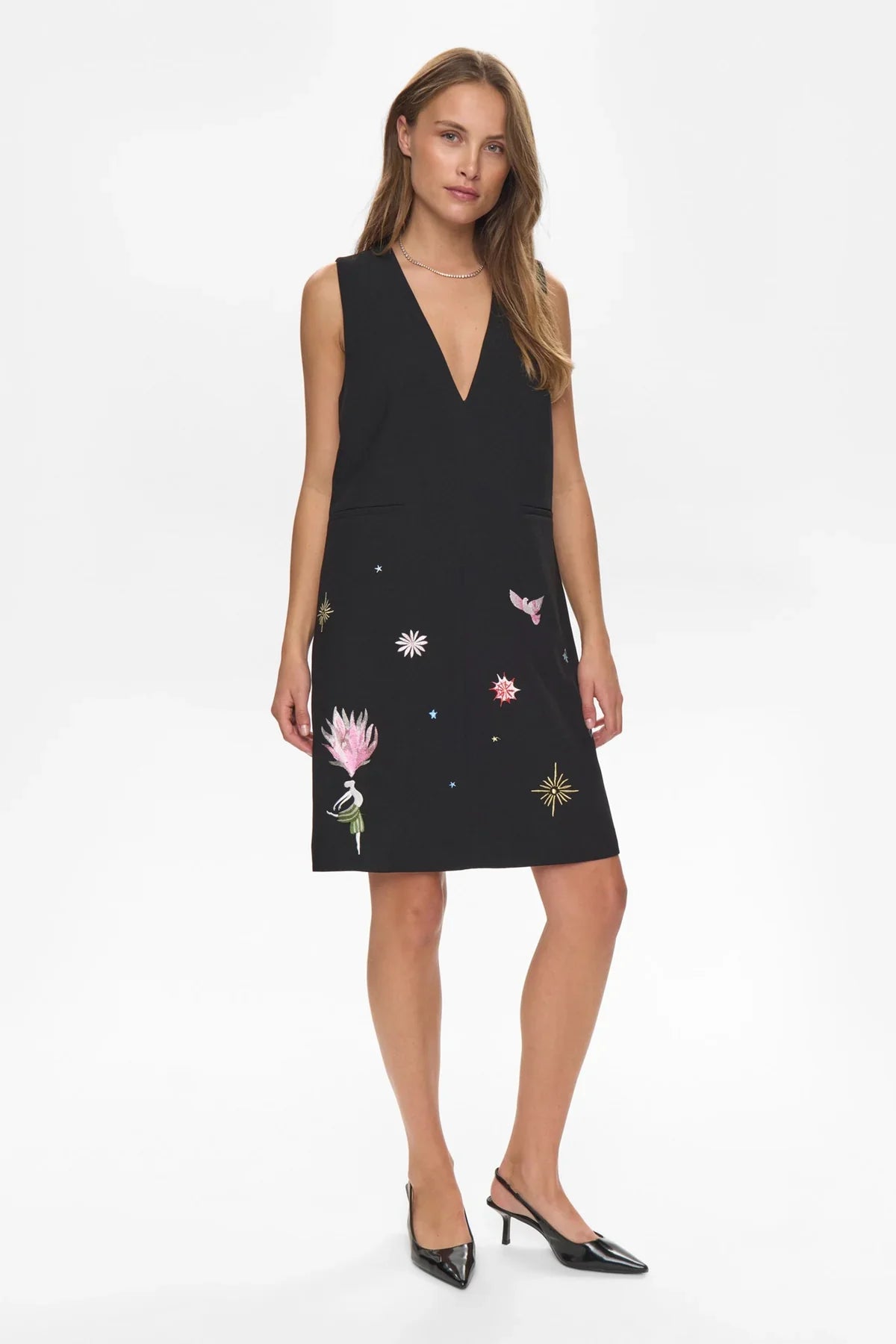 NUALMUT DRESS - Caviar Black Circus Dress