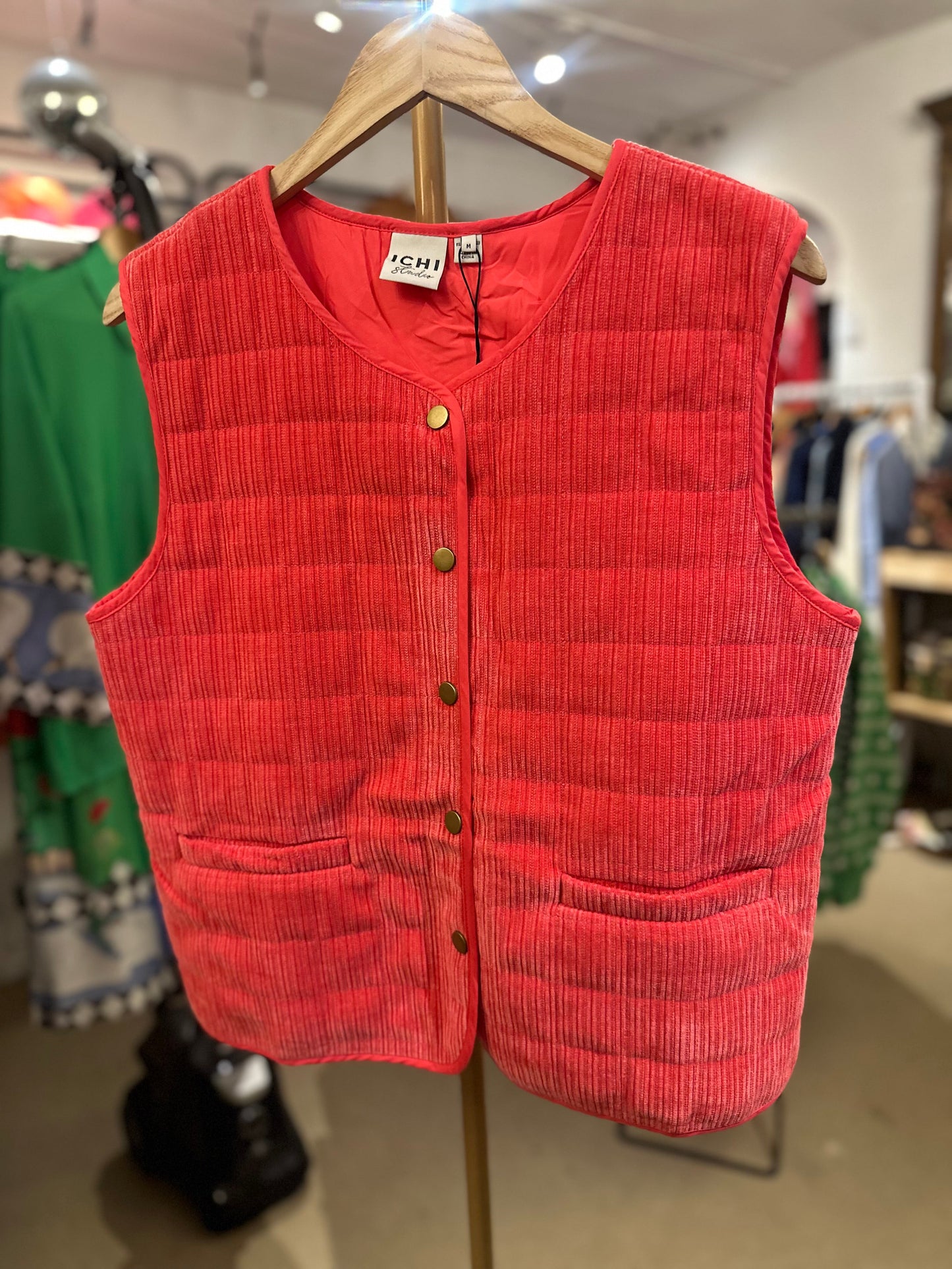 Ihfuma Waistcoat - Teaberry