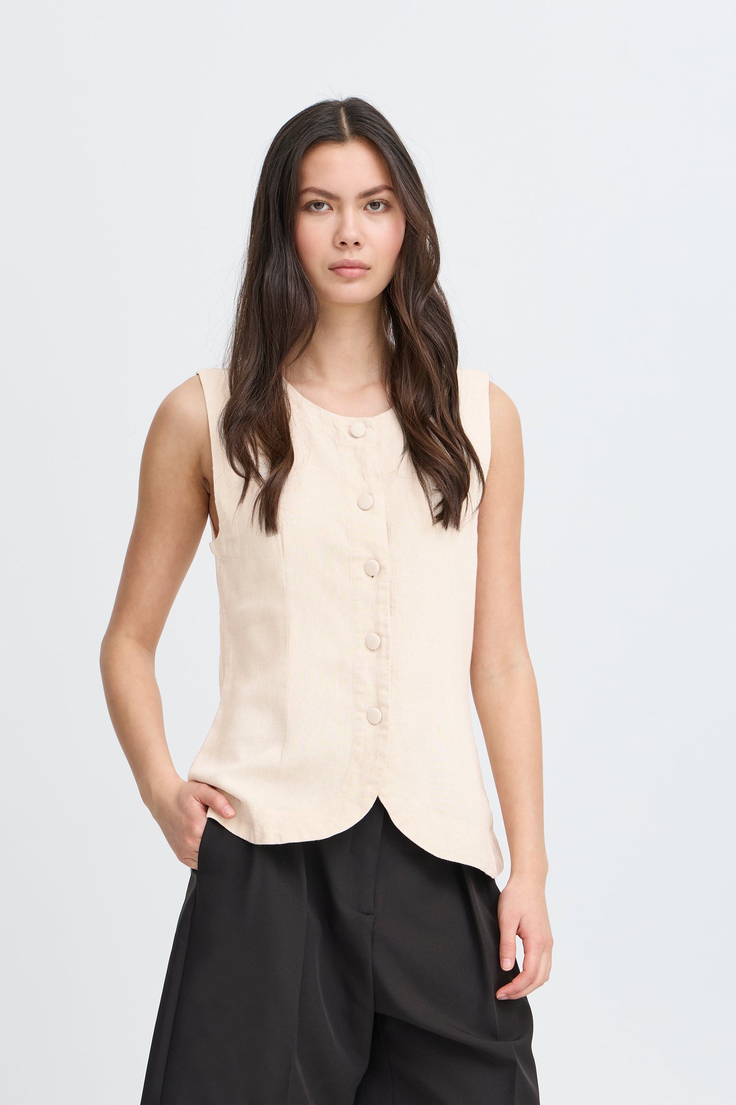 Ihlinno Waistcoat - Cream