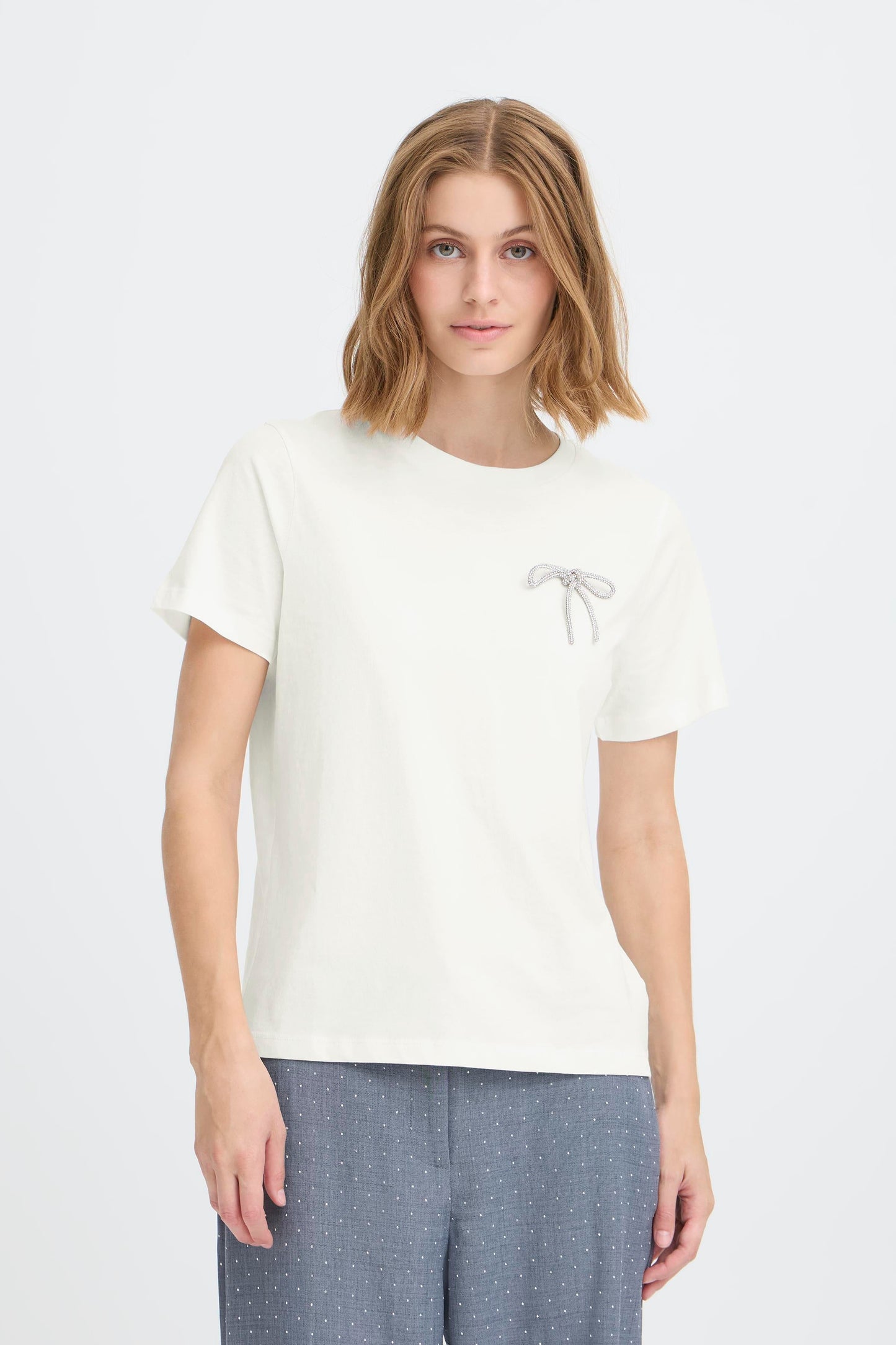 Ihkamille T-Shirt - White Bow Detail