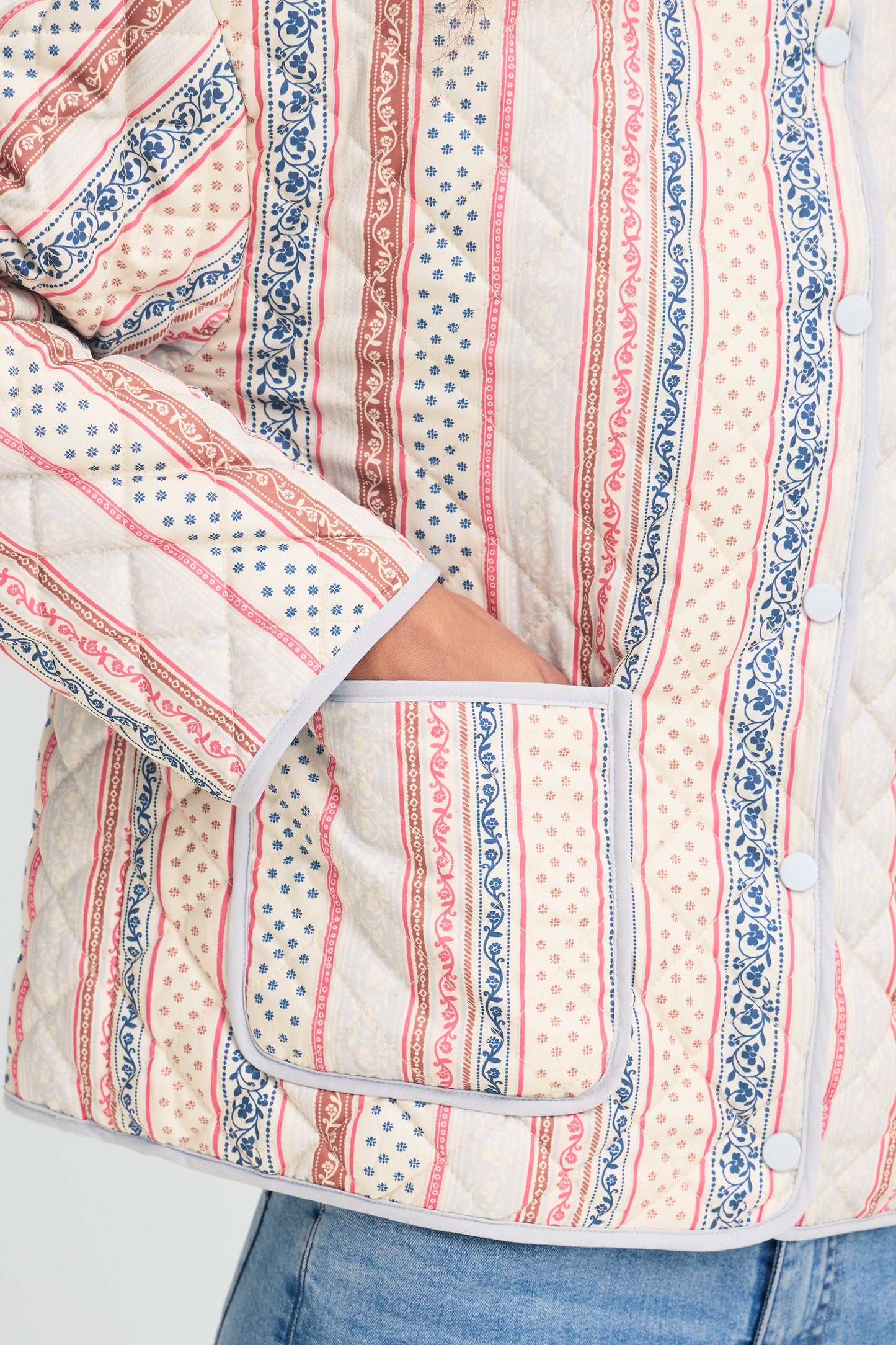 Ihlivanta Jacket - Pastel Pattern Stripe