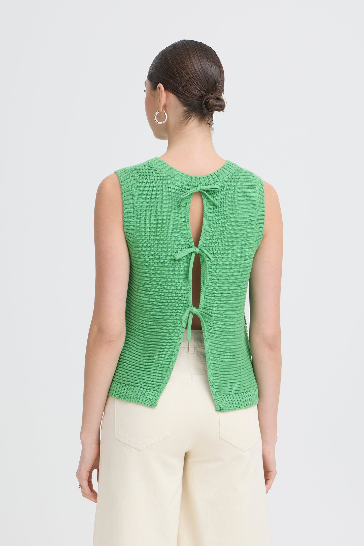 Ihdotties Waistcoat - Knitted Tie Back Green