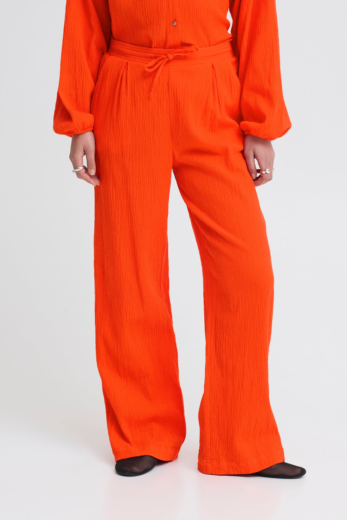 Ihlifana Trousers - Fiery Red