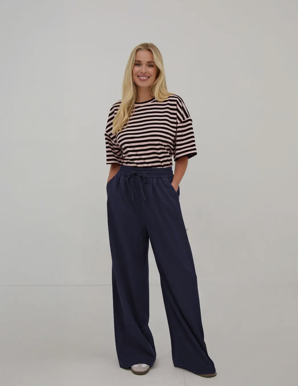 Ebba Super Soft Elasticated Waist Trousers - Navy