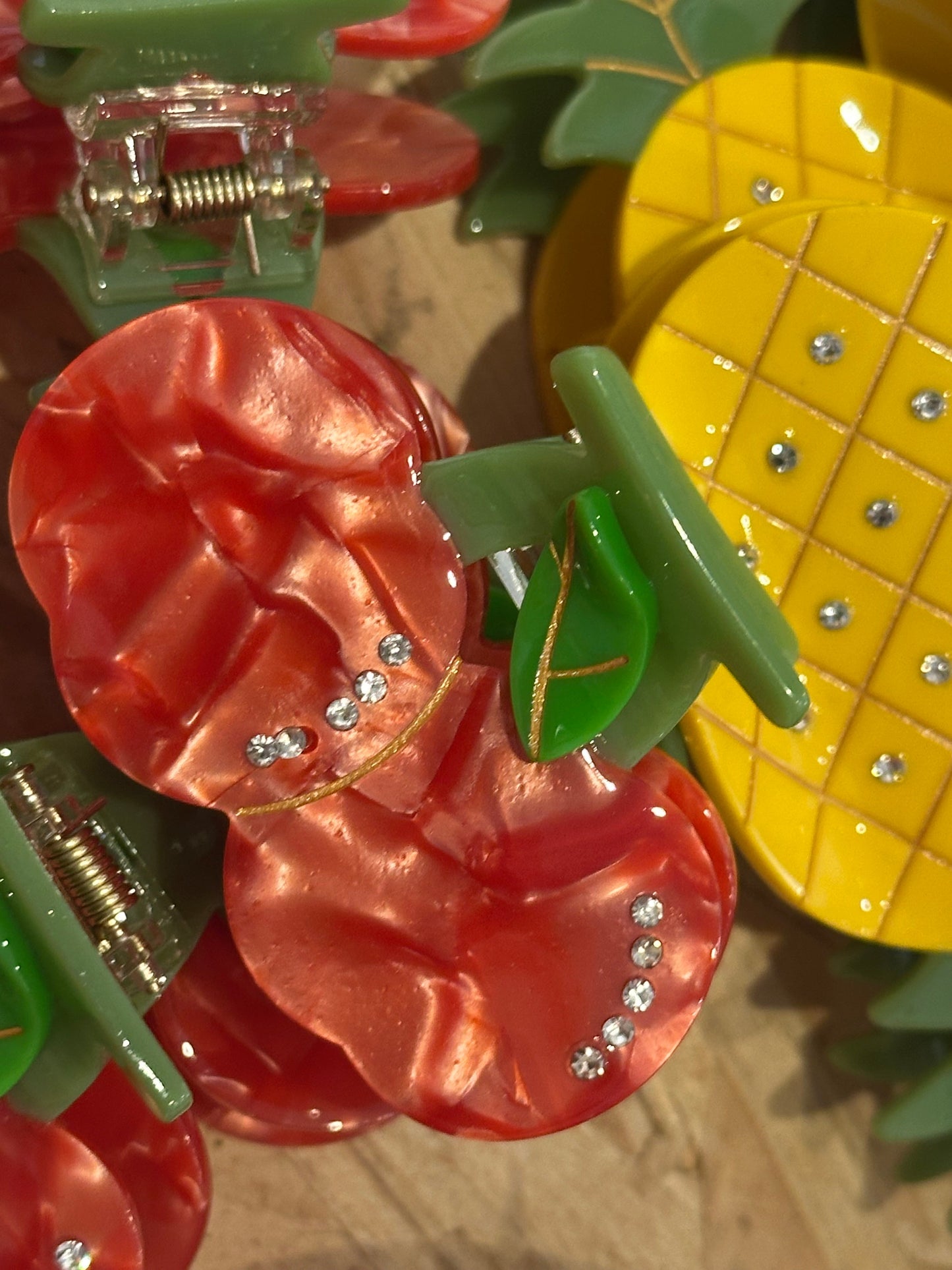 Fruit Hair Claw