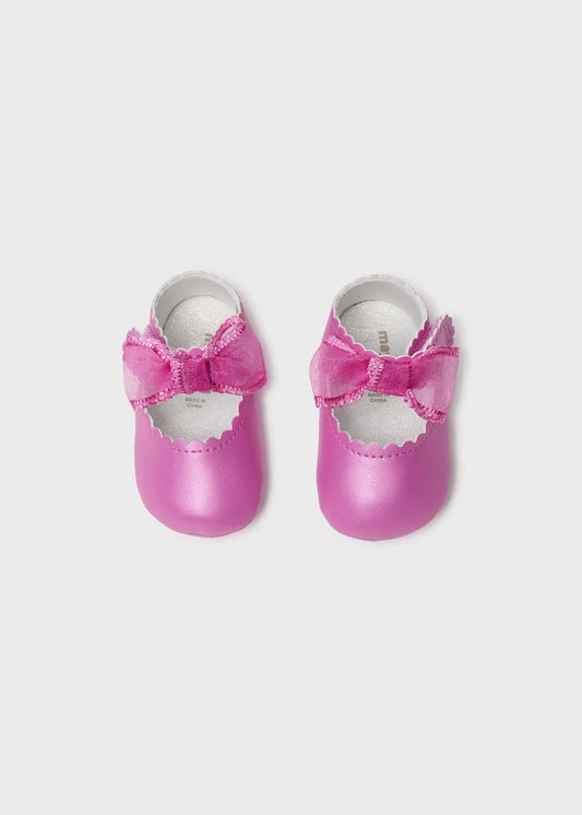 Grenadine Bow Mary Jane Crib Shoes by Mayoral