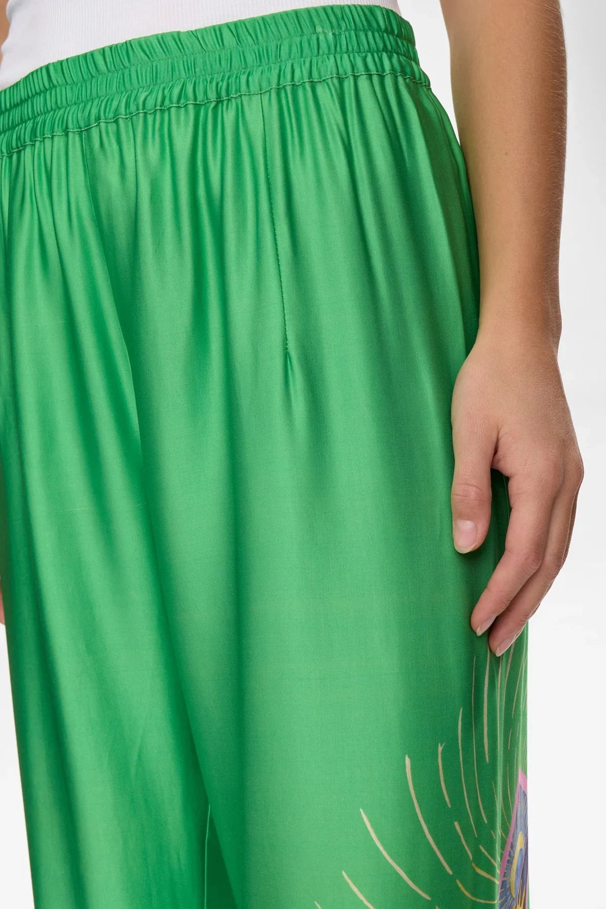 NUADELINA PANTS - Vibrant Green Swan Trousers