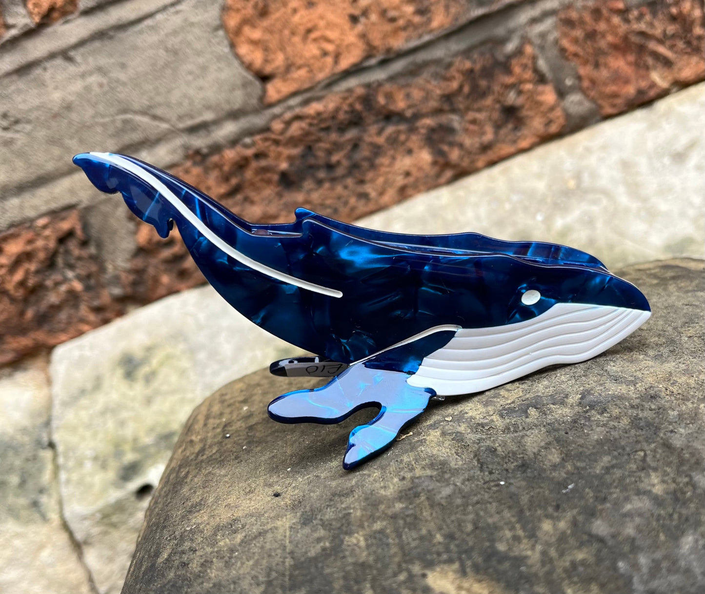 Whale Hair Claws