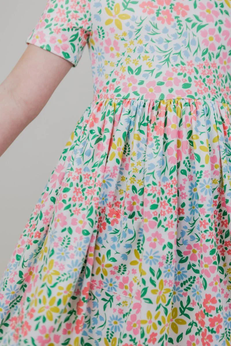 Daffodil Short Sleeve Pocket Twirl Dress