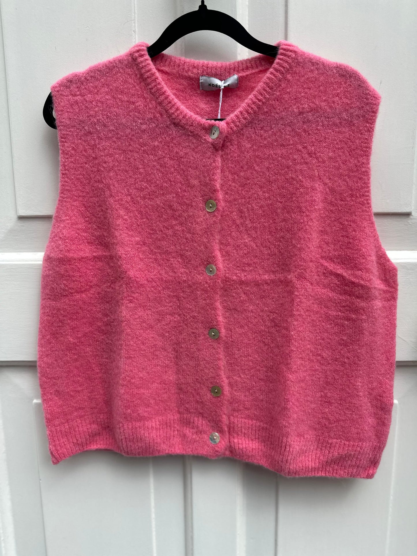 Mohair Sleeveless Cardigan