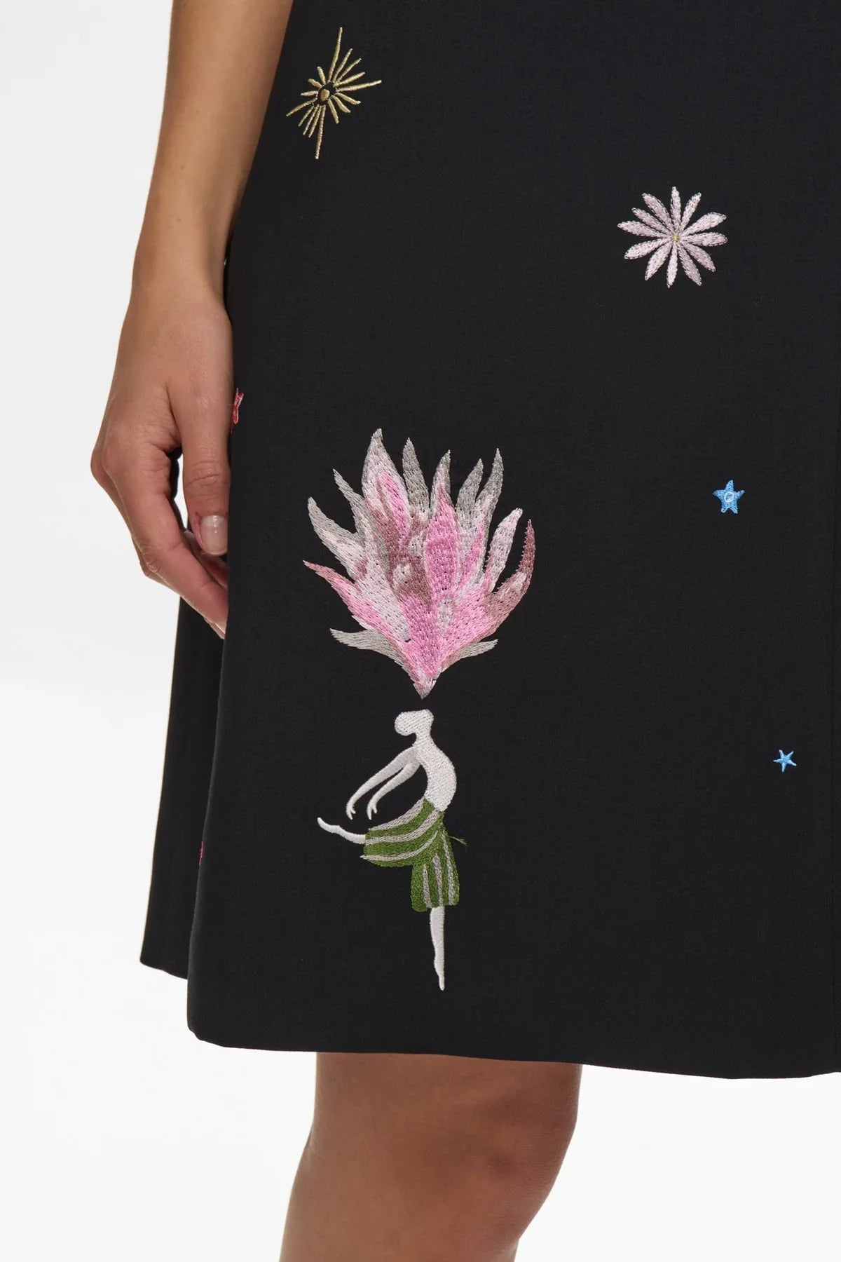 NUALMUT DRESS - Caviar Black Circus Dress