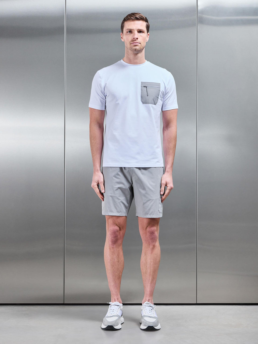 Active Cargo Short in Mid Grey