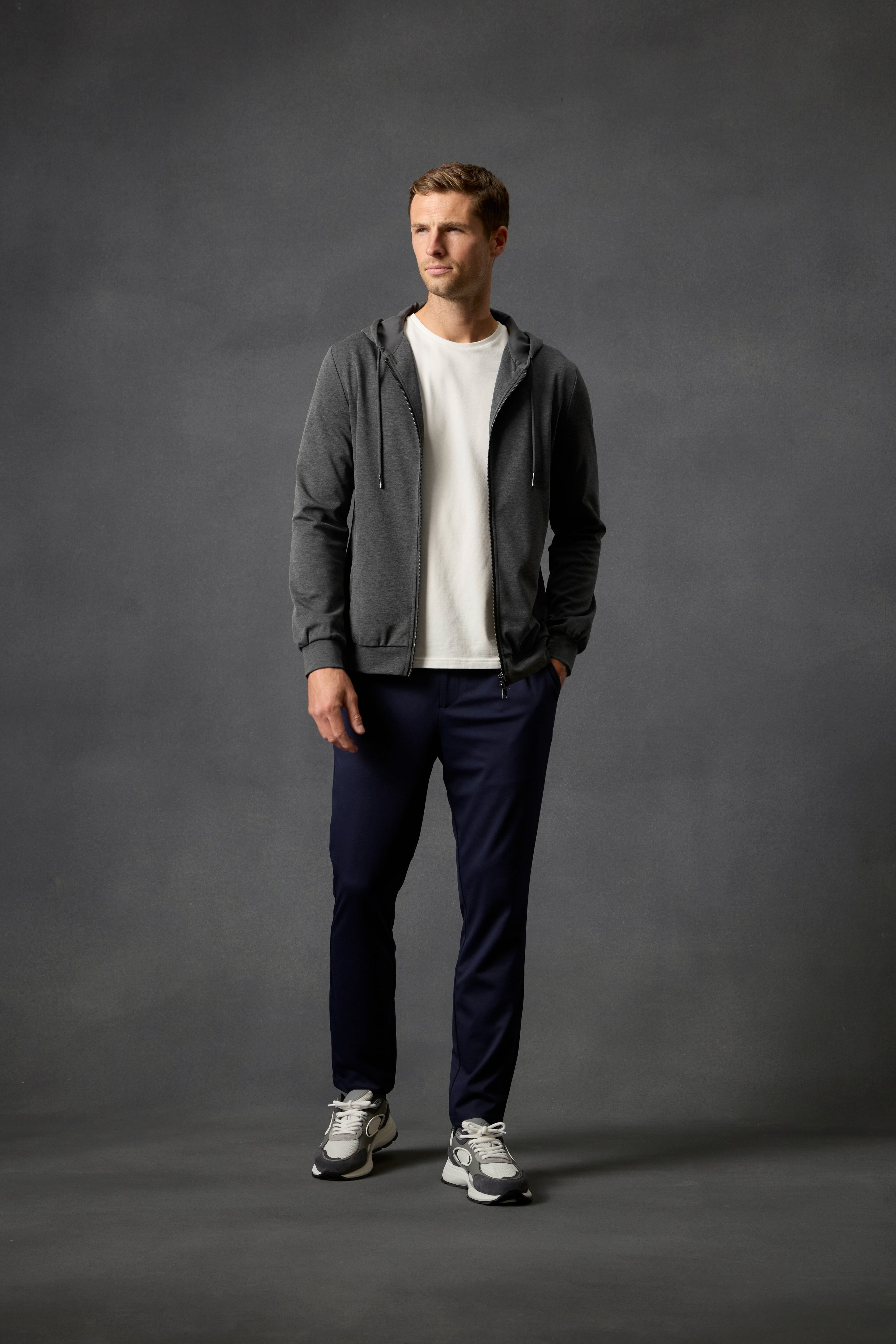 Athleisure Jacket in Dark Grey