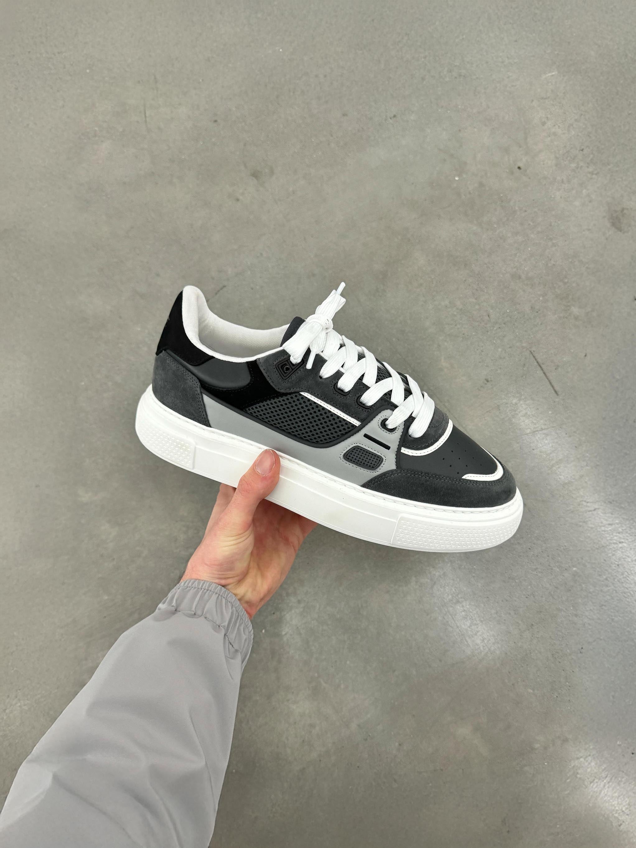 Atlas Trainer in Storm Grey