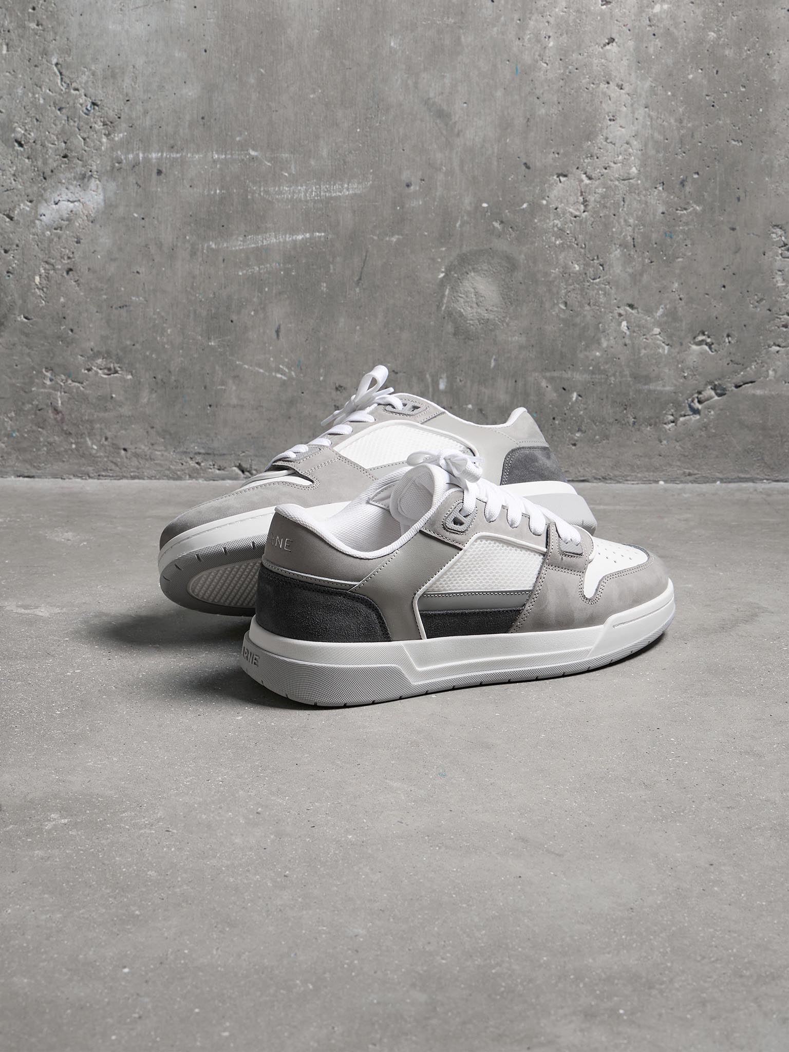 Basket Trainer in White Stone