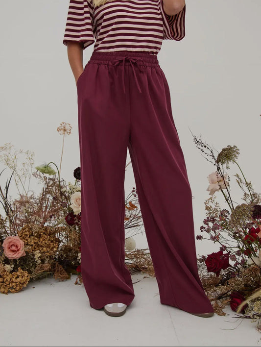 Ebba Super Soft Elasticated Waist Trousers - Burgundy