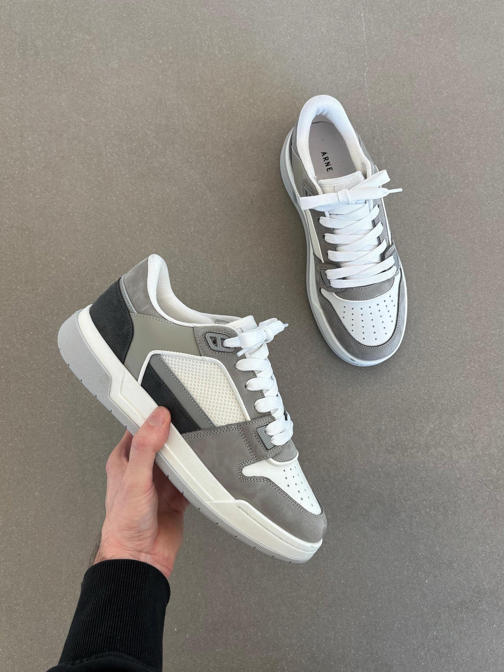 Basket Trainer in White Stone
