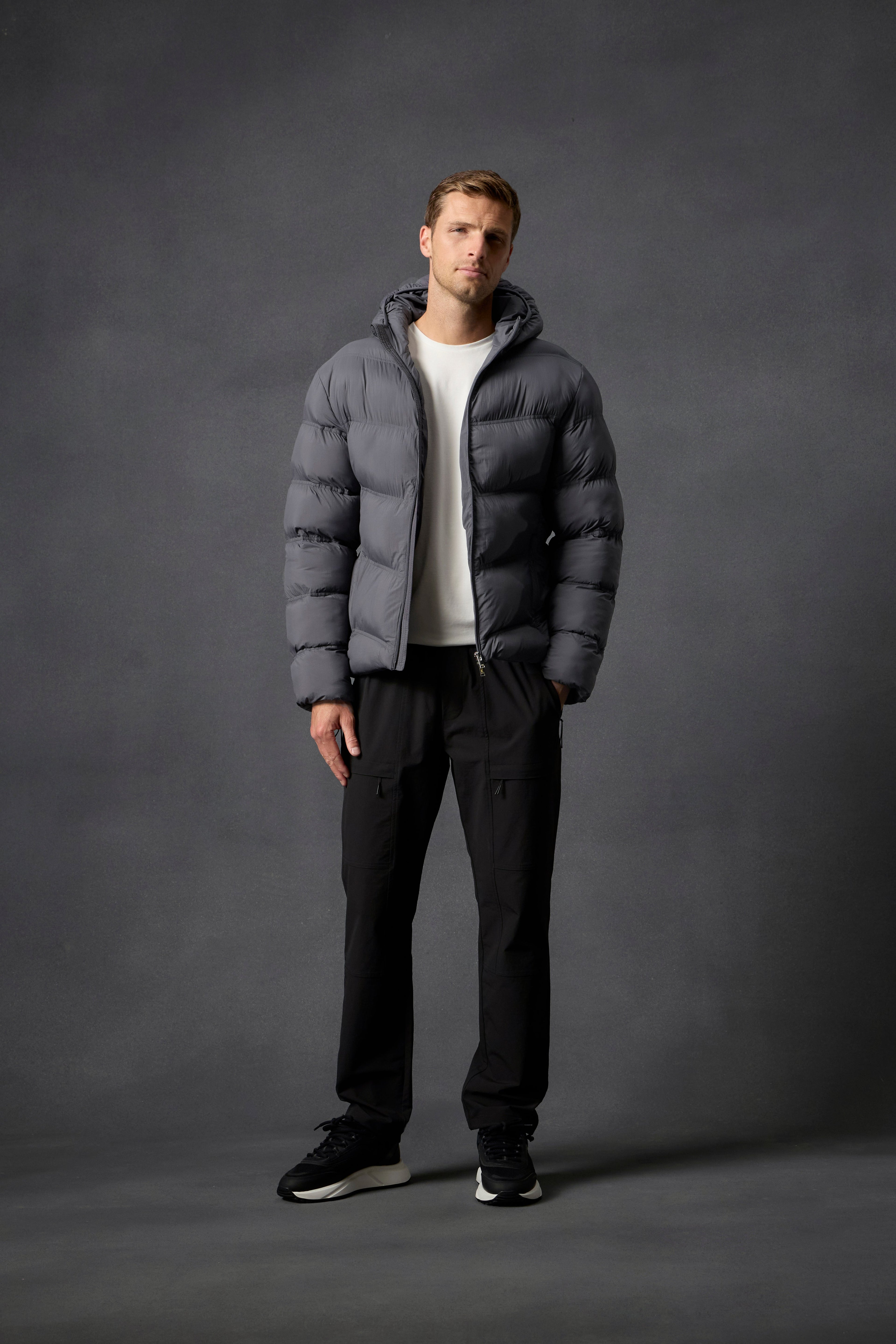 Chevron Puffer Jacket in Grey