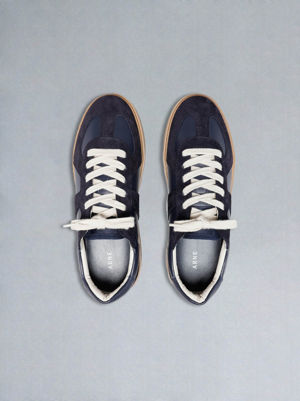 Classic Court Trainer in Navy Gum