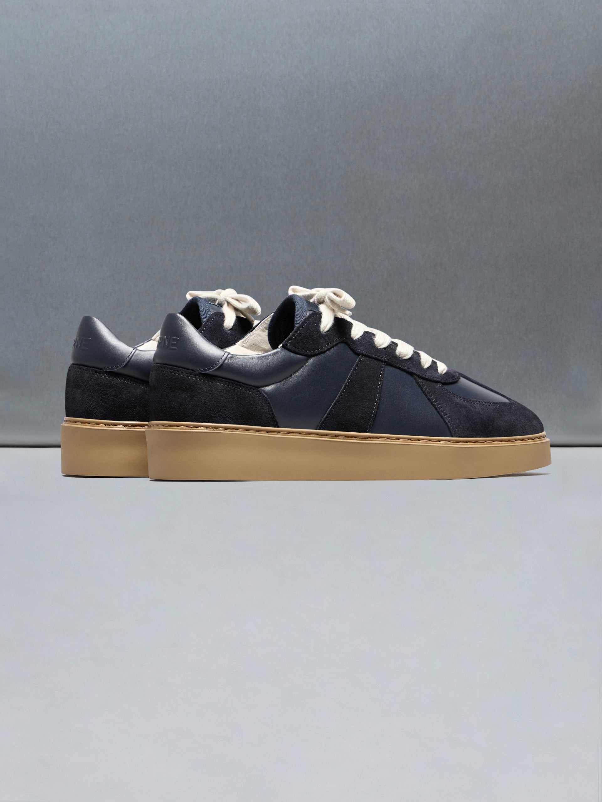 Classic Court Trainer in Navy Gum
