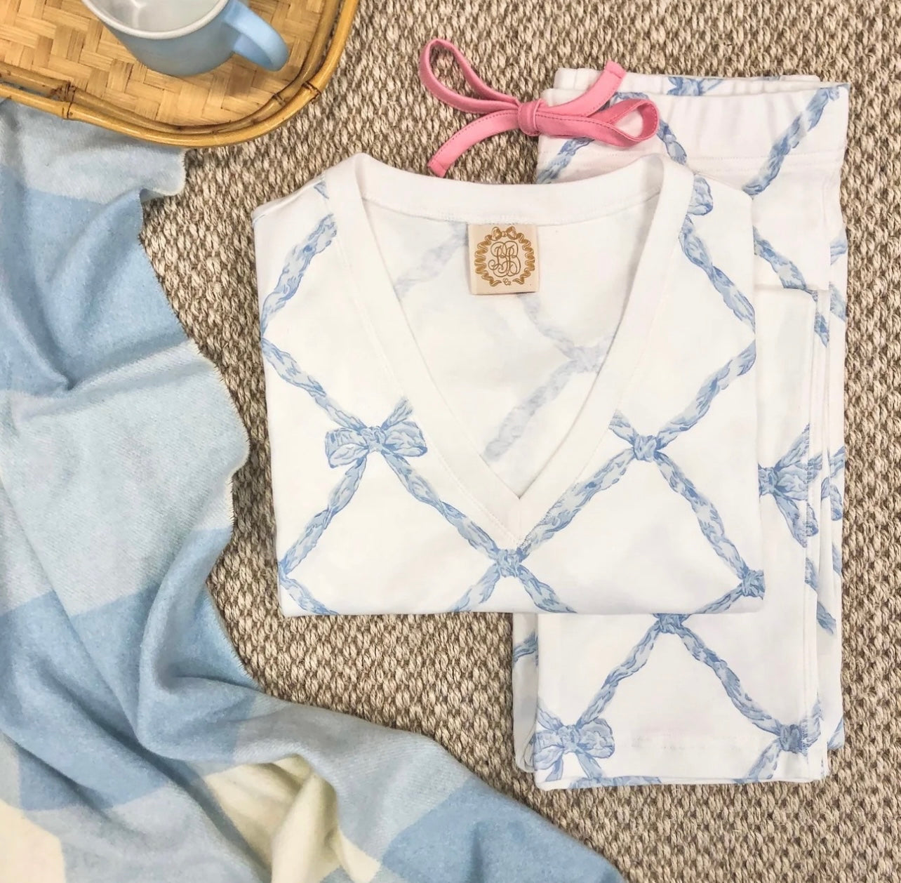 Beaufort Bonnet Coastal Living Loung Set -Blue Belle Meade Bow