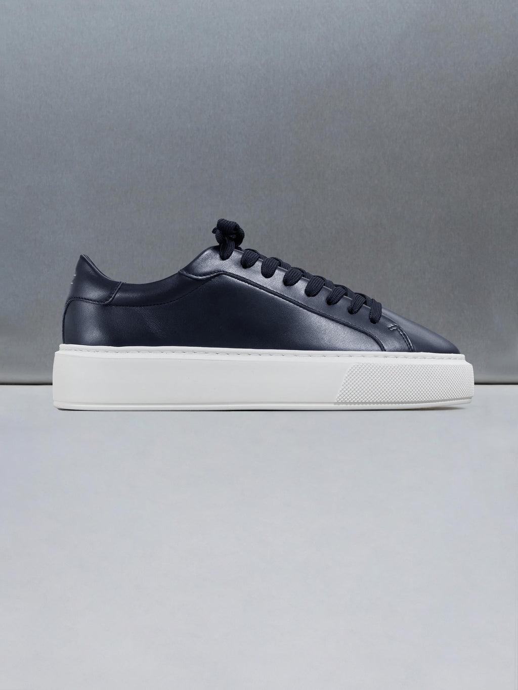Essential Leather Trainer in Navy