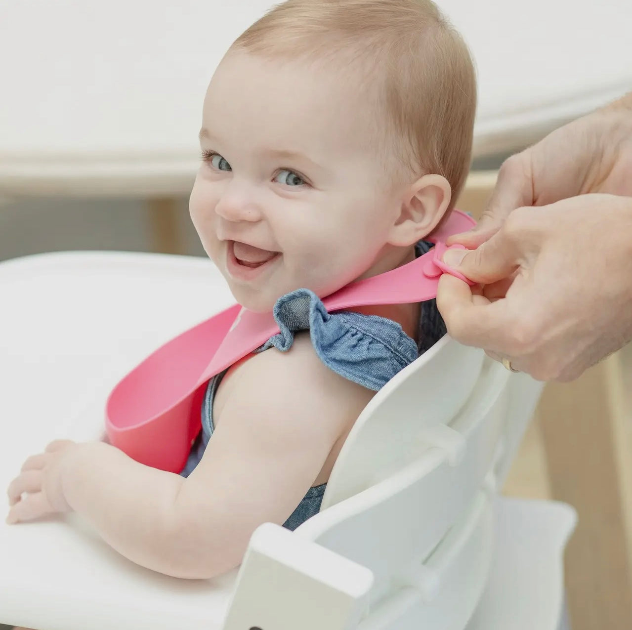 It’s Me. Hi. I’m the Baby Wonder Bib