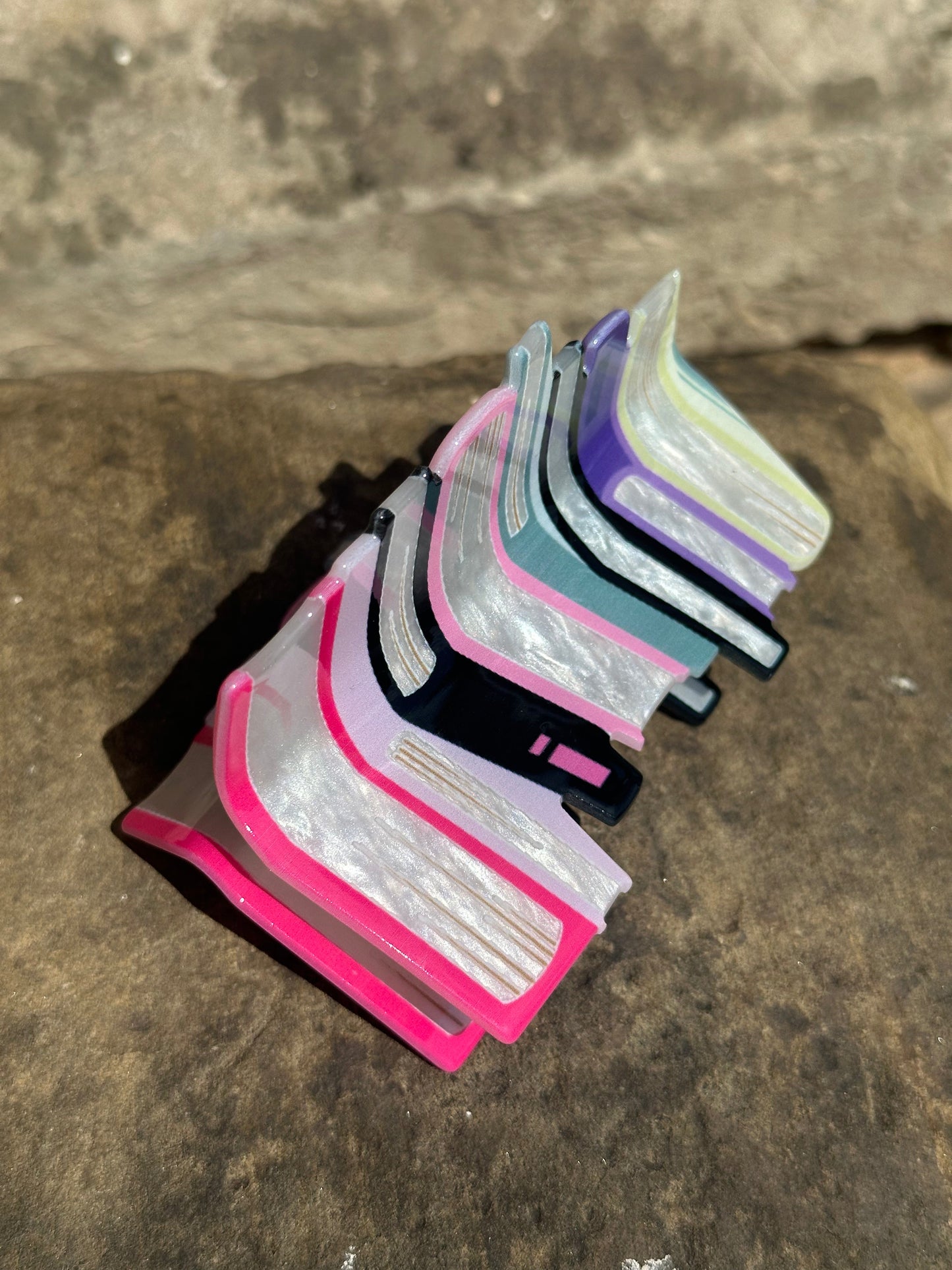 Book Hair Claw