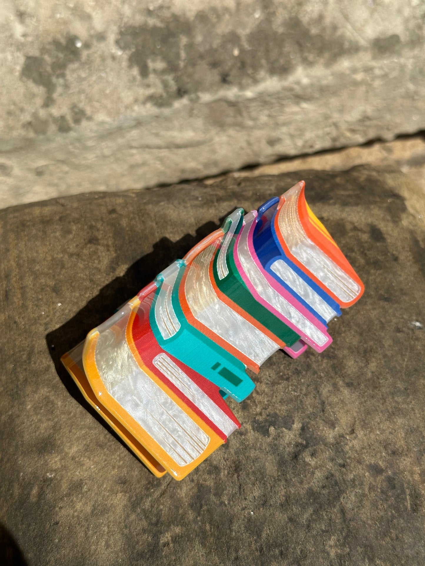 Book Hair Claw