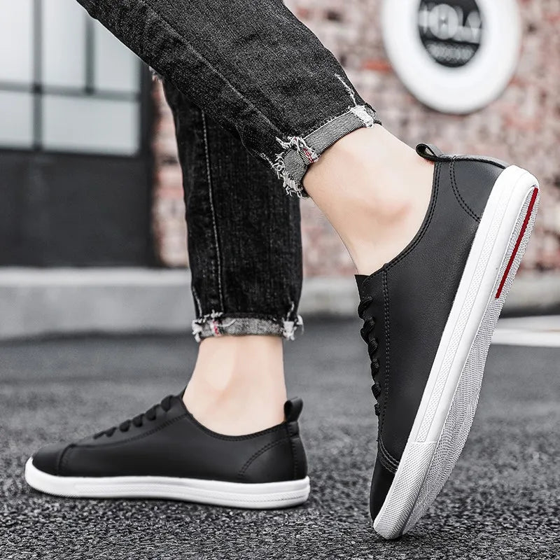 Autumn New Minimalist Mens Casual Shoes Solid Color Lightweight Sports Shoes Soft Shock-absorbing and Cushioned Walking Shoes