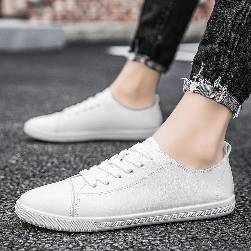 Autumn New Minimalist Mens Casual Shoes Solid Color Lightweight Sports Shoes Soft Shock-absorbing and Cushioned Walking Shoes