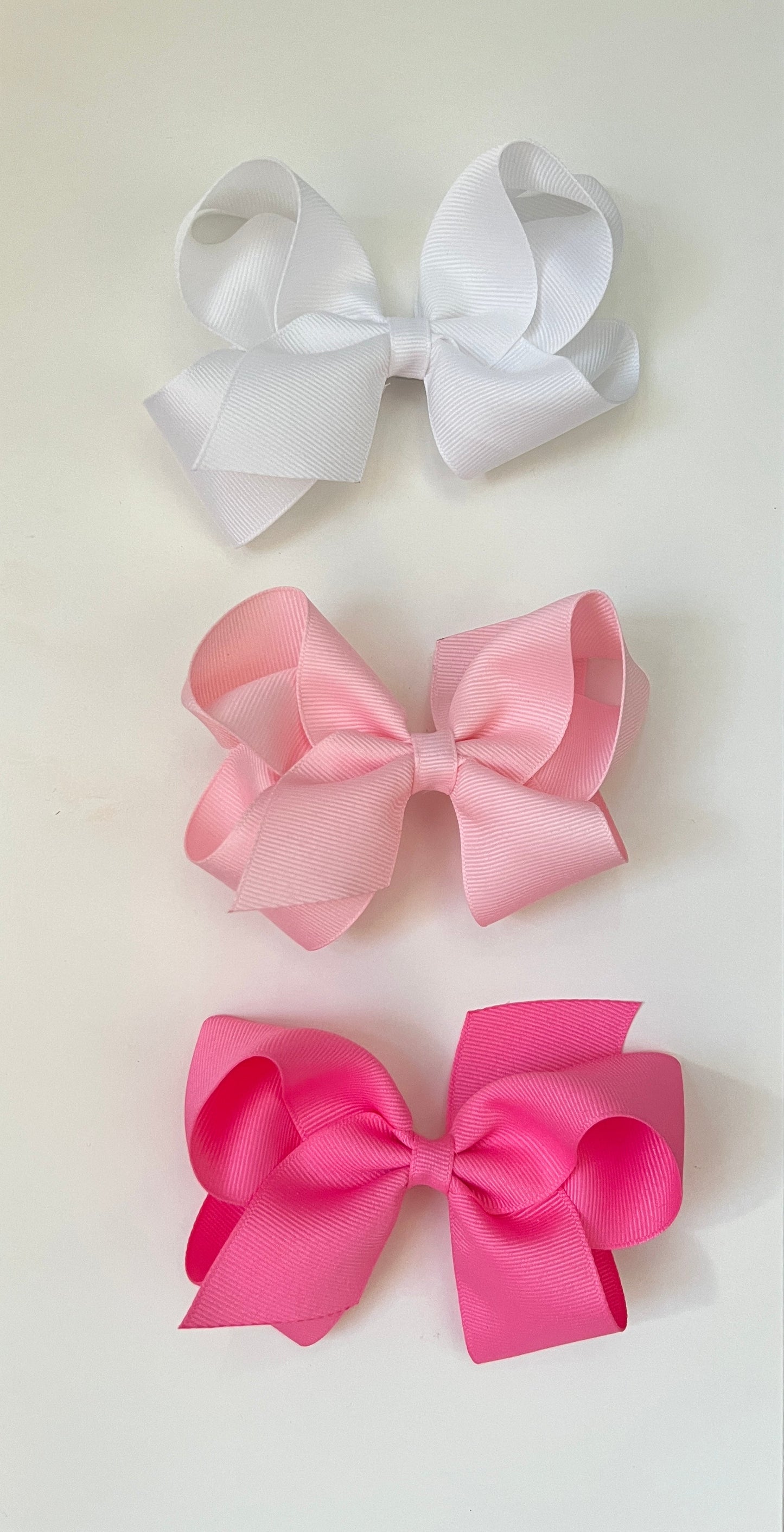 Wee Ones Medium Grosgrain Hair Bow