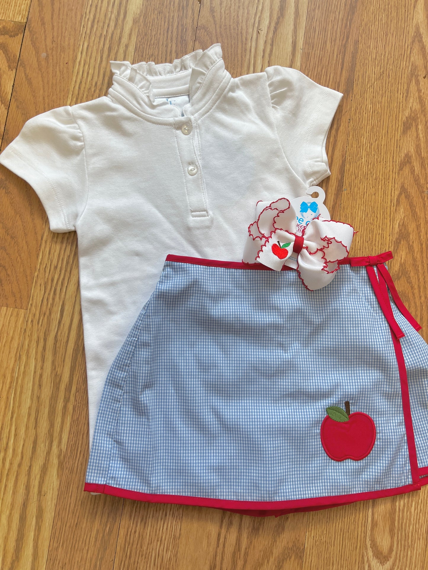 Wee Ones Apple Back to School Bow