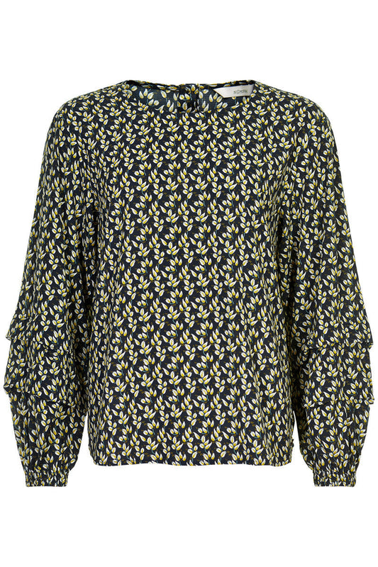 Nuillaydria Blouse