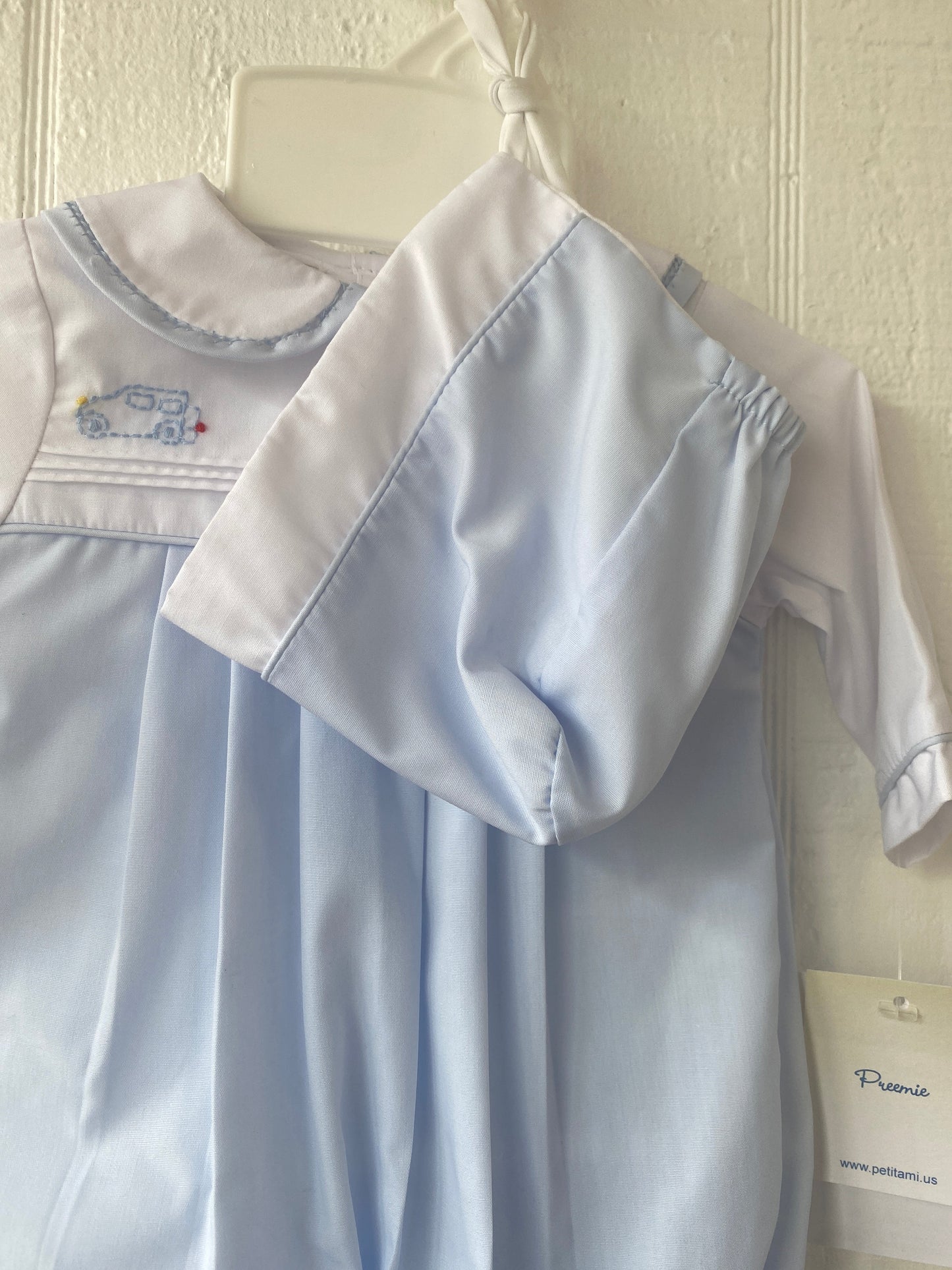 Preemie Convertible Gown set