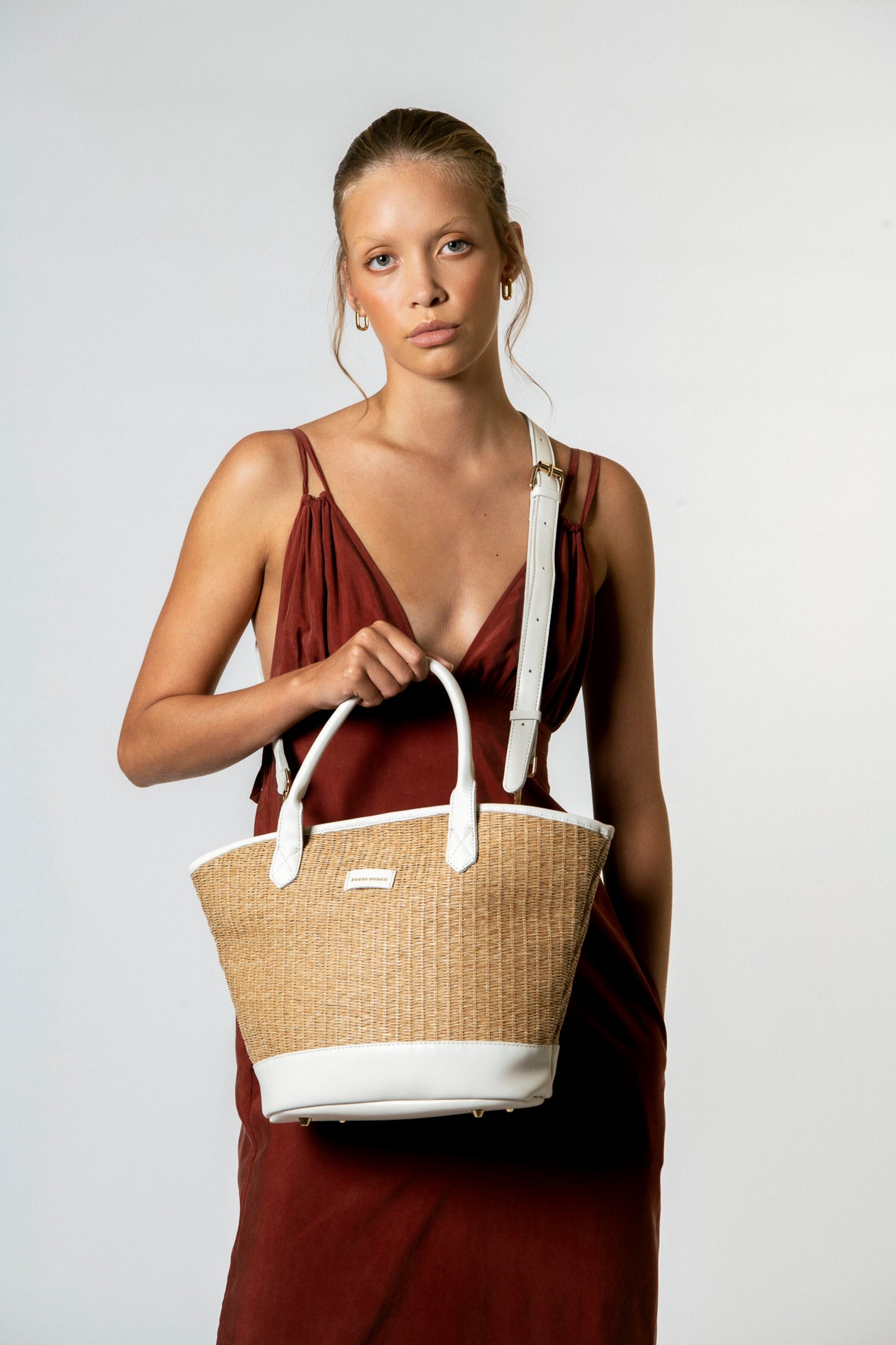 Straw Grab Bag - White